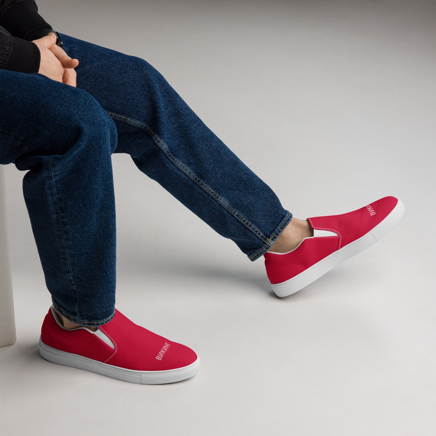 ВИКИНГ Original Lipstick Red Slip On Canvas Shoes Men’s