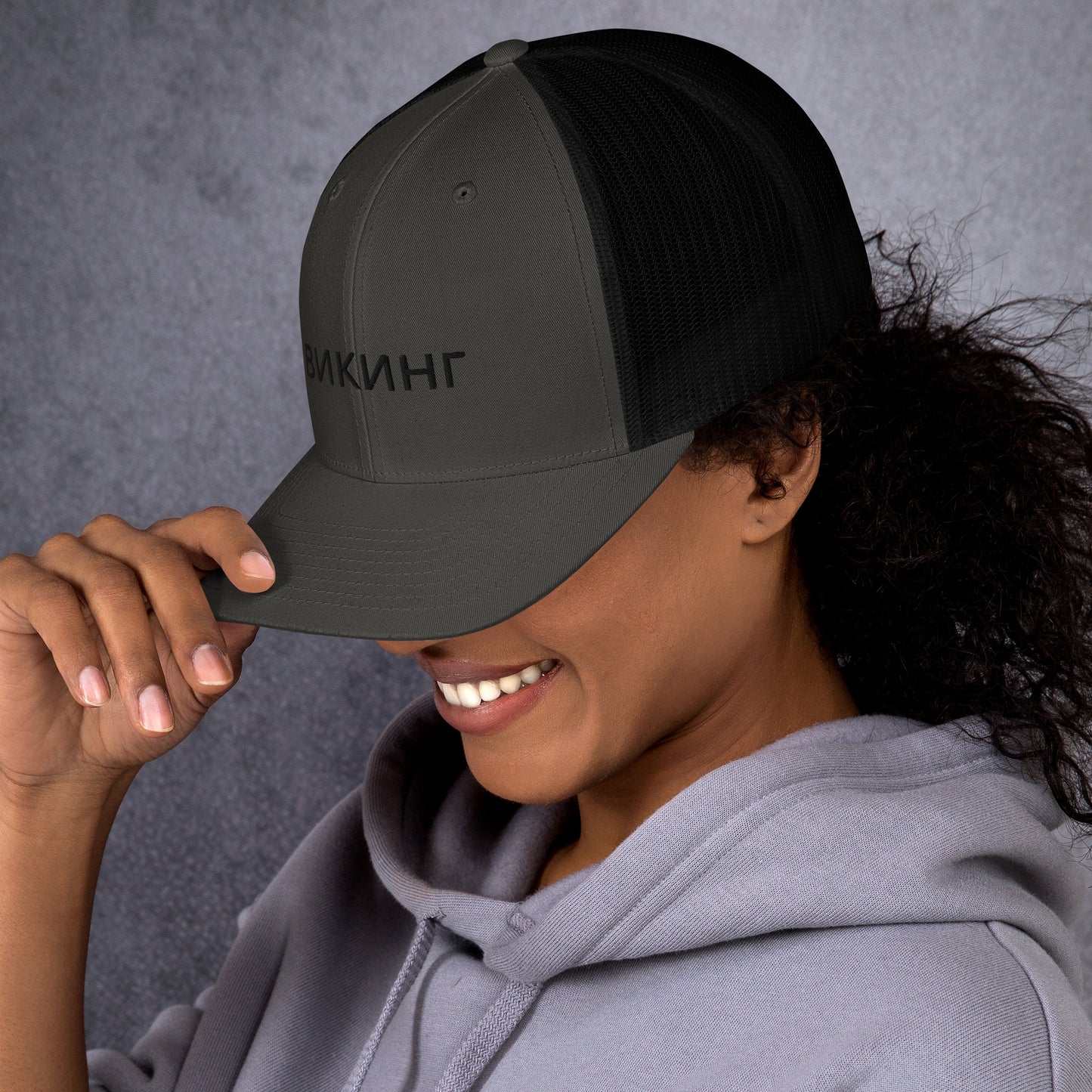 ВИКИНГ Unisex Black Logo Trucker Hat