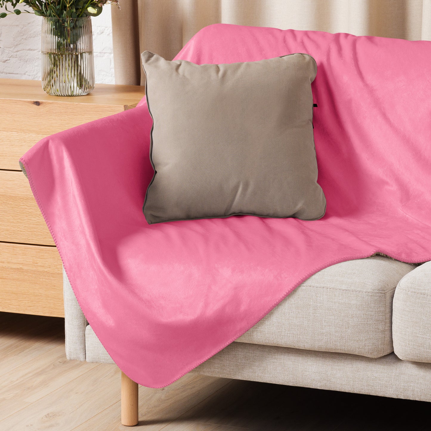 ВИКИНГ Original Bubble Gum Pink Sherpa Blanket